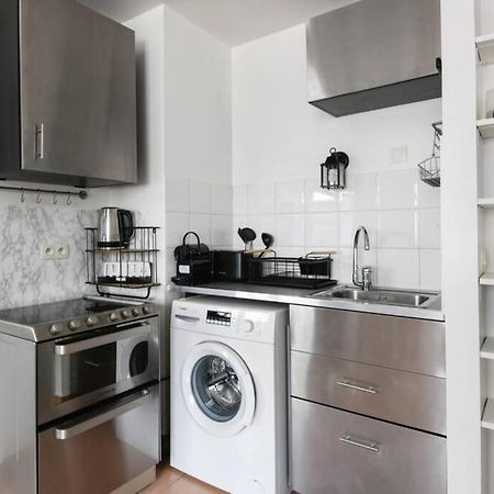 Studio Cosy En Plein Centre-Ville D'อ็องโตนี ภายนอก รูปภาพ